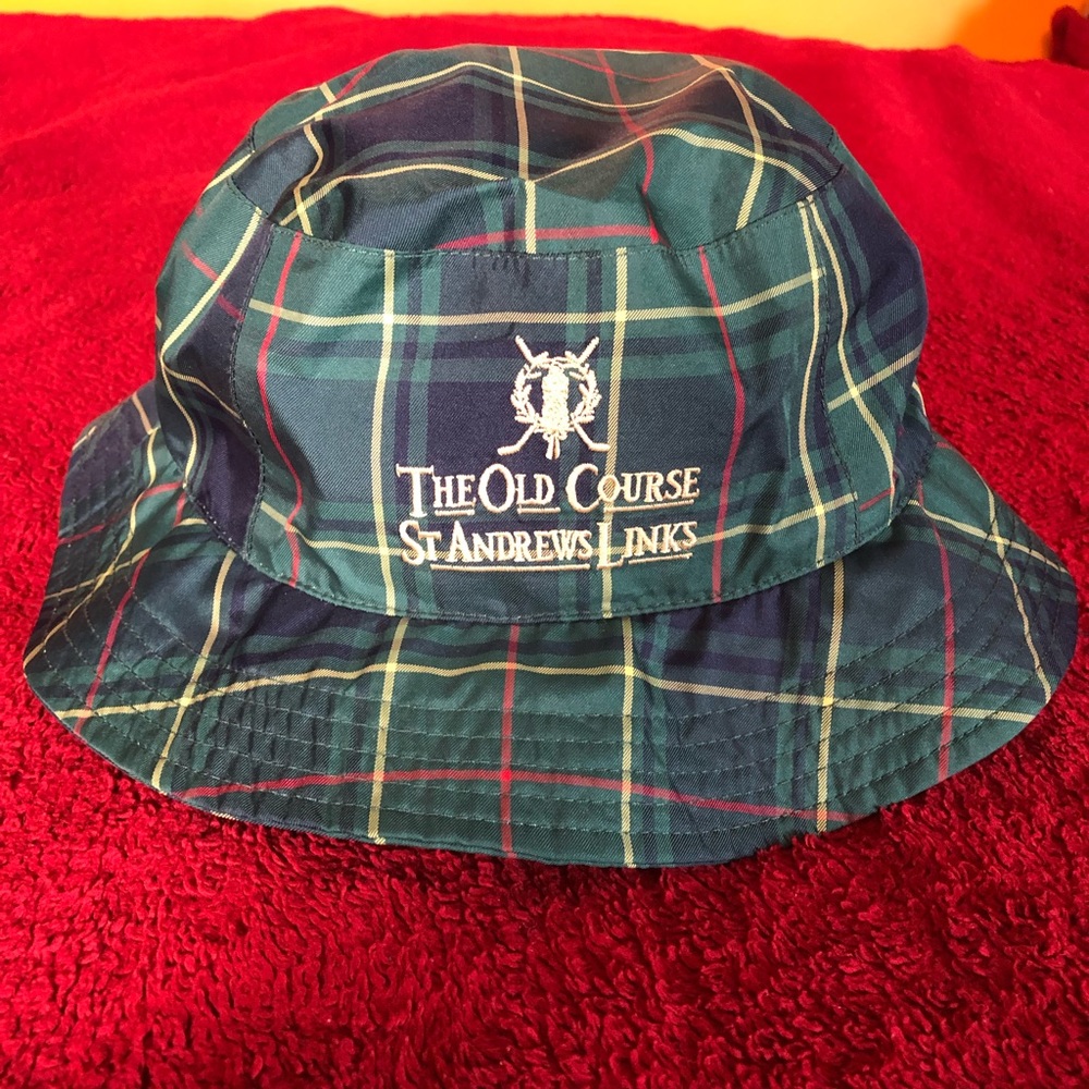 St. Andrews Links Buckethat